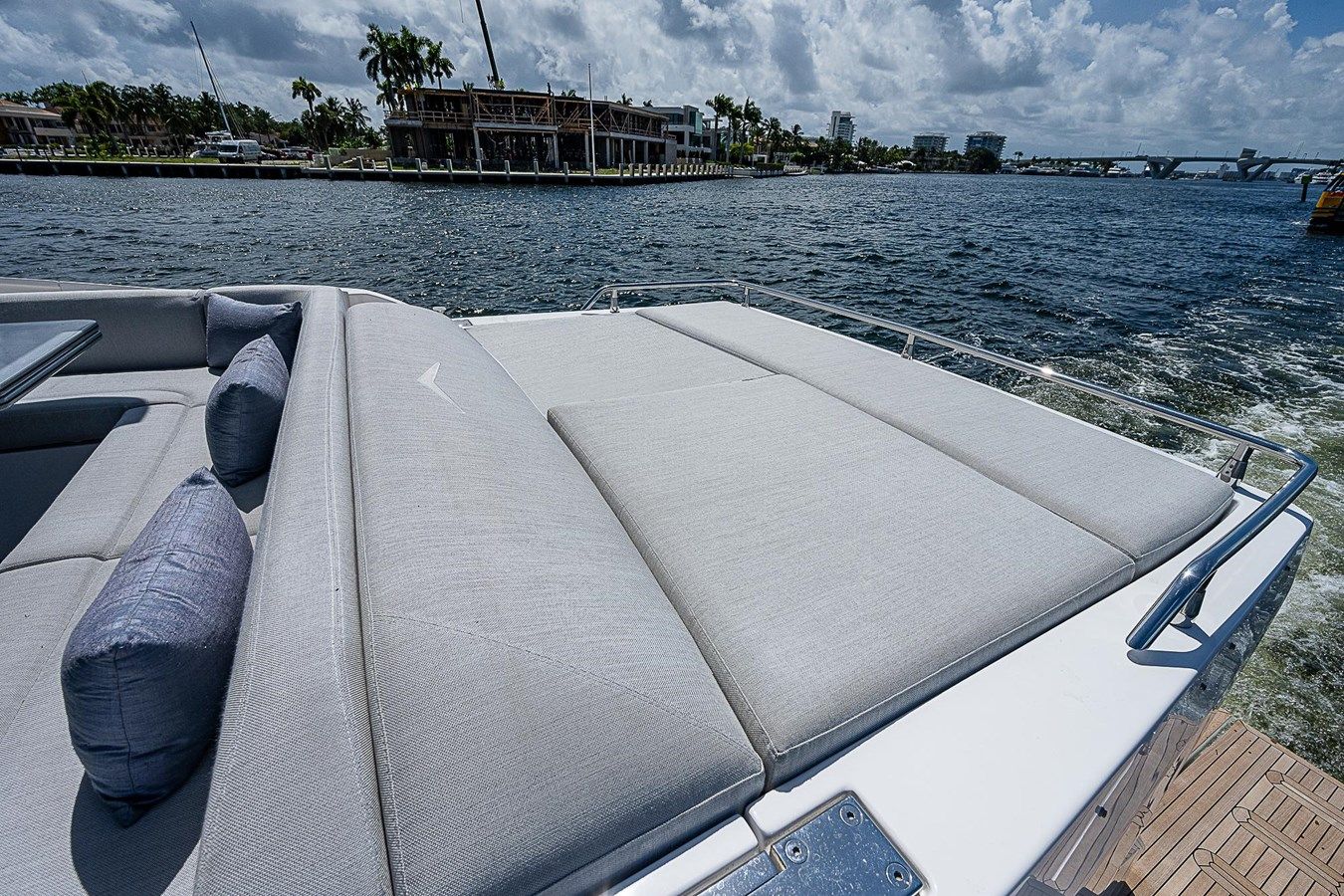 2022 Azimut S6 2022 price