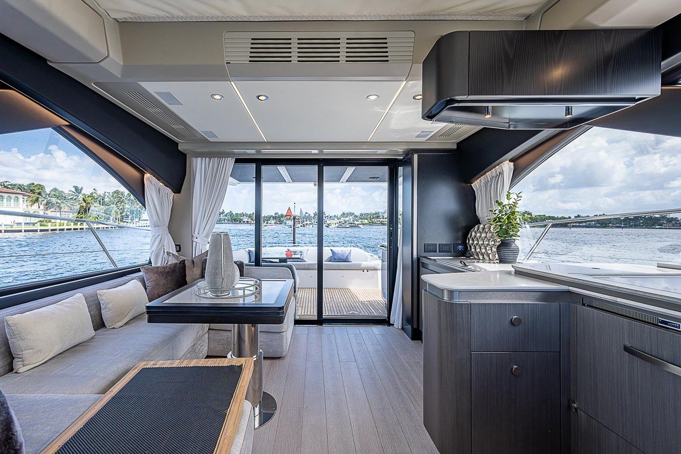 2022 Azimut S6 2022 yacht sale