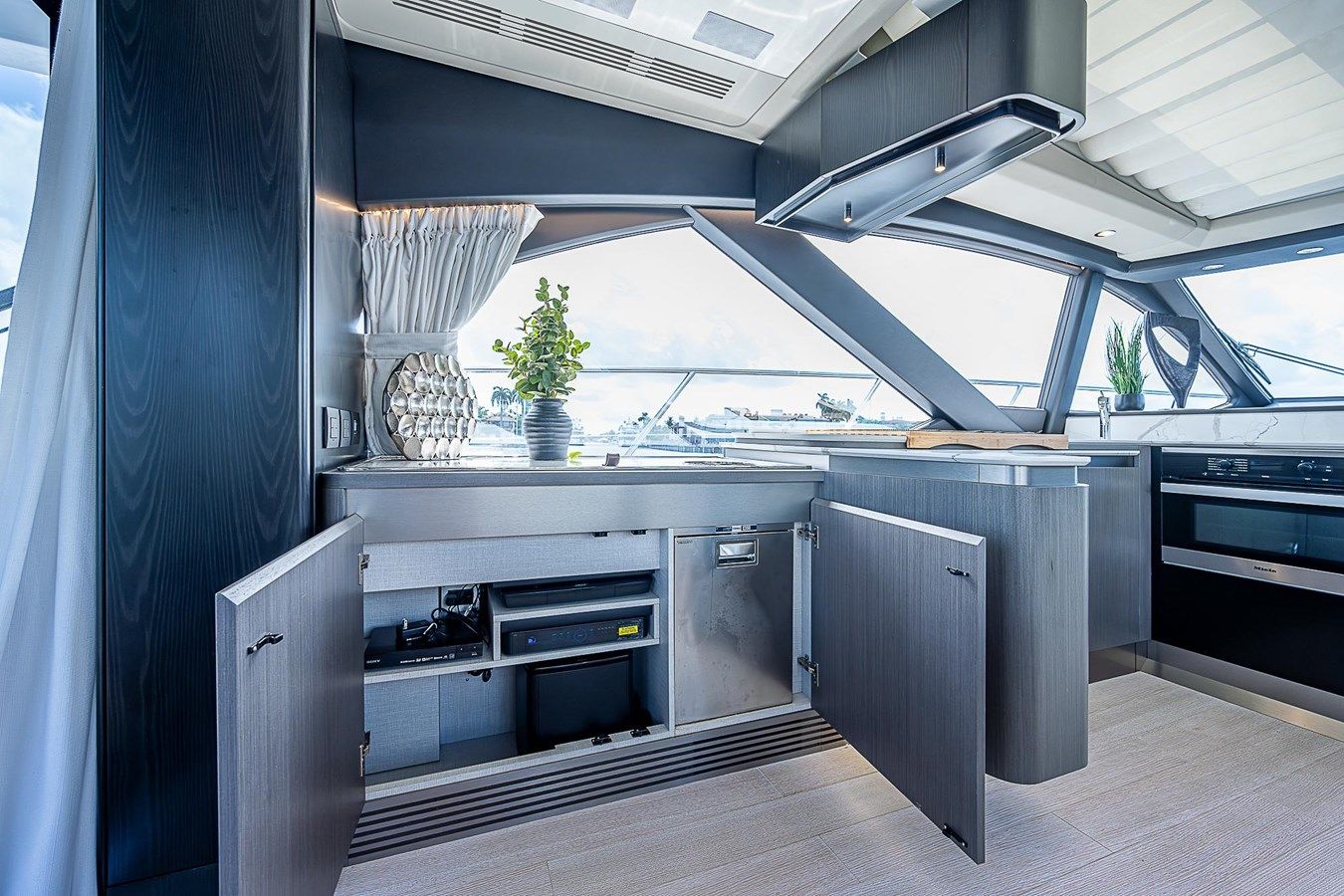 2022 Azimut S6 59 yacht sale