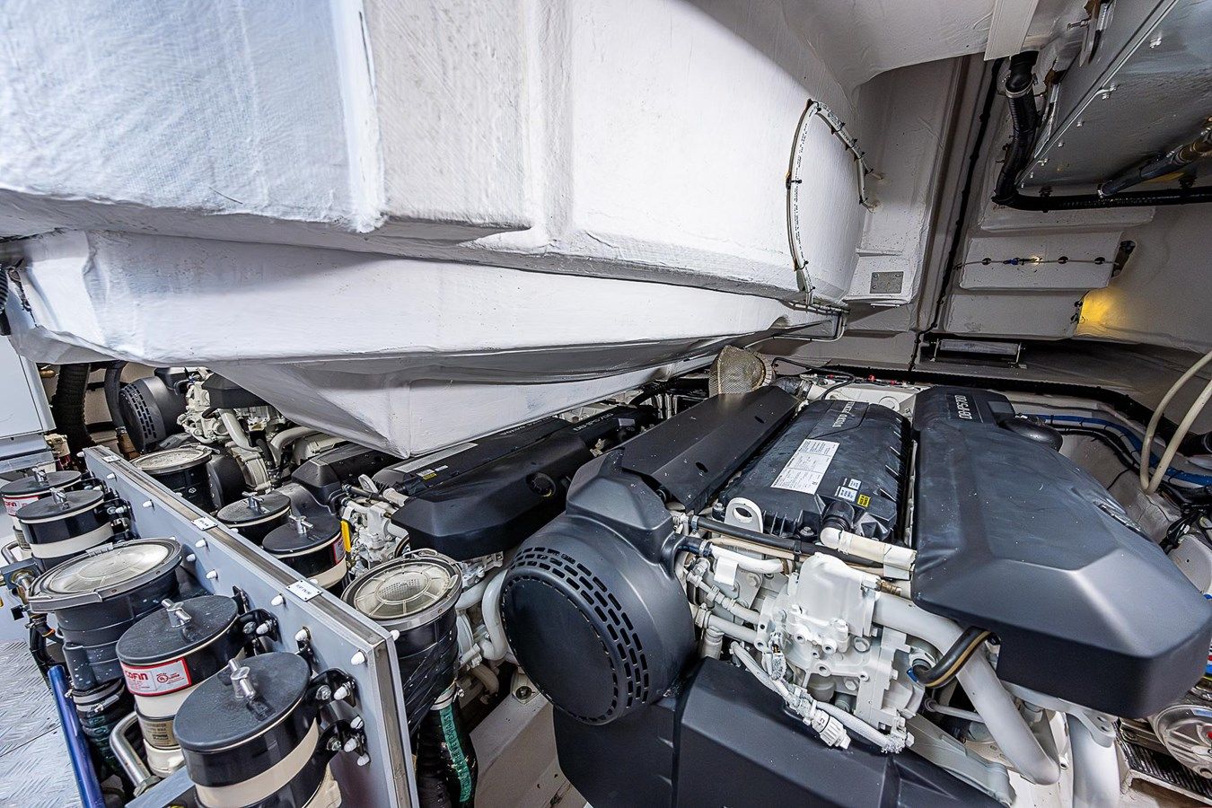 Buy a yacht 2022 Azimut S6 - Azimut Yachts