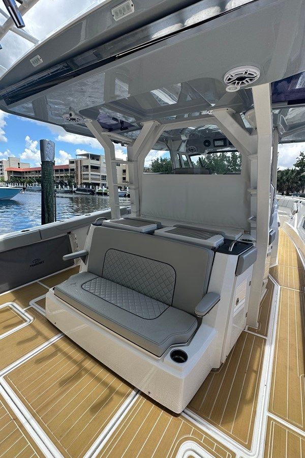 SEASOKI - PURSUIT BOATS price