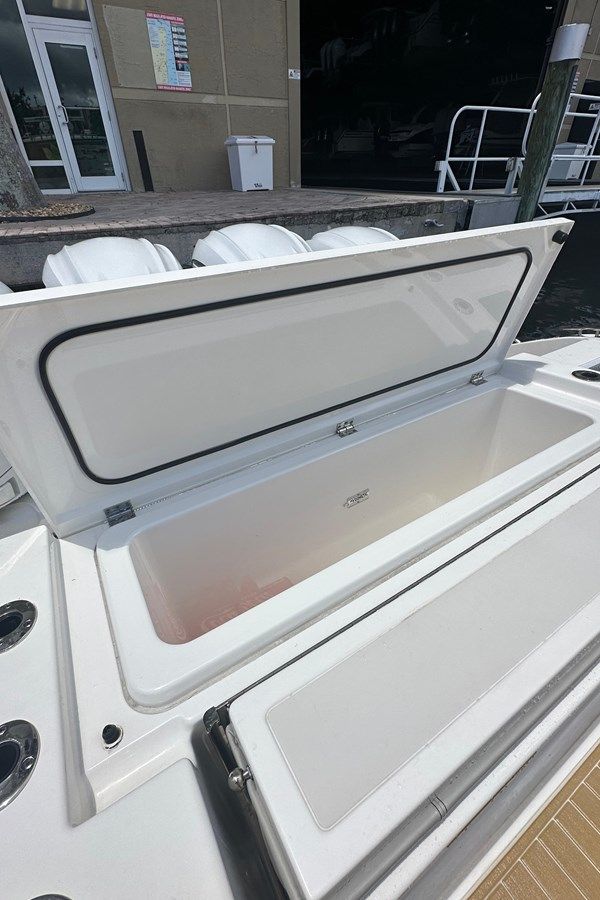 Buy a SEASOKI 43 at Shestakov Yacht Sales