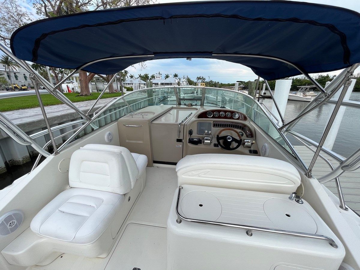 Buy a 2005 Sea Ray 290 Amberjack 31 at Shestakov Yacht Sales