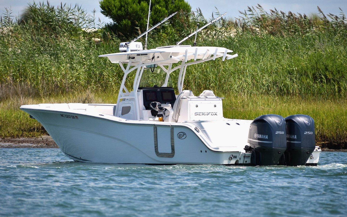 the best price on 2020 Sea Fox 228 Commander - SEA FOX
