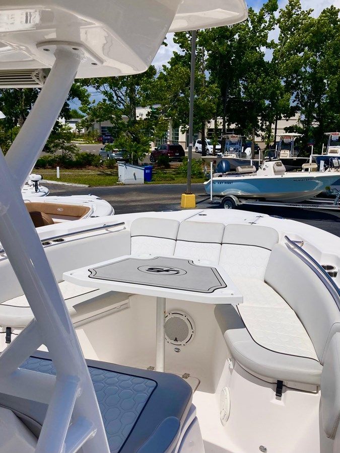 Buy a yacht 2020 Sea Fox 228 Commander - SEA FOX
