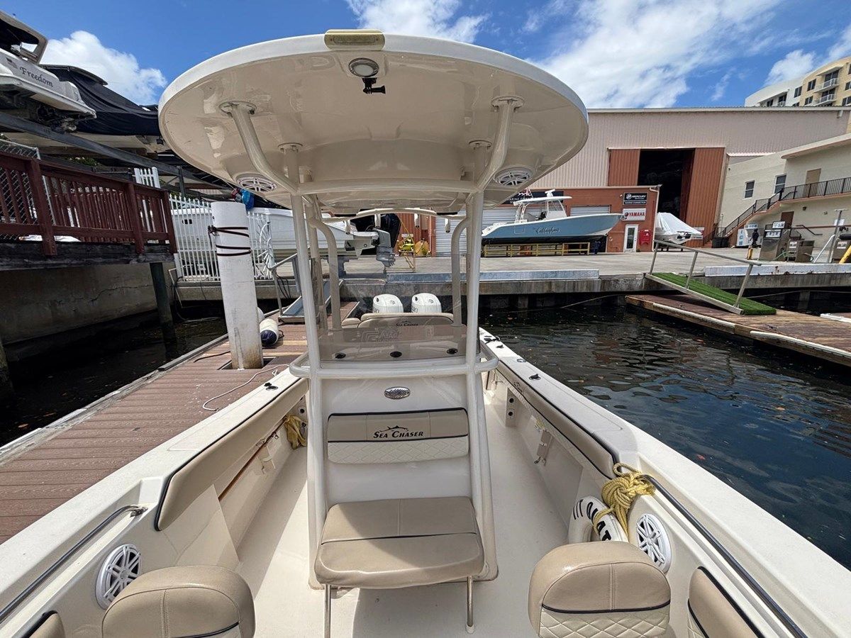 2021 Sea Chaser 24 HFC