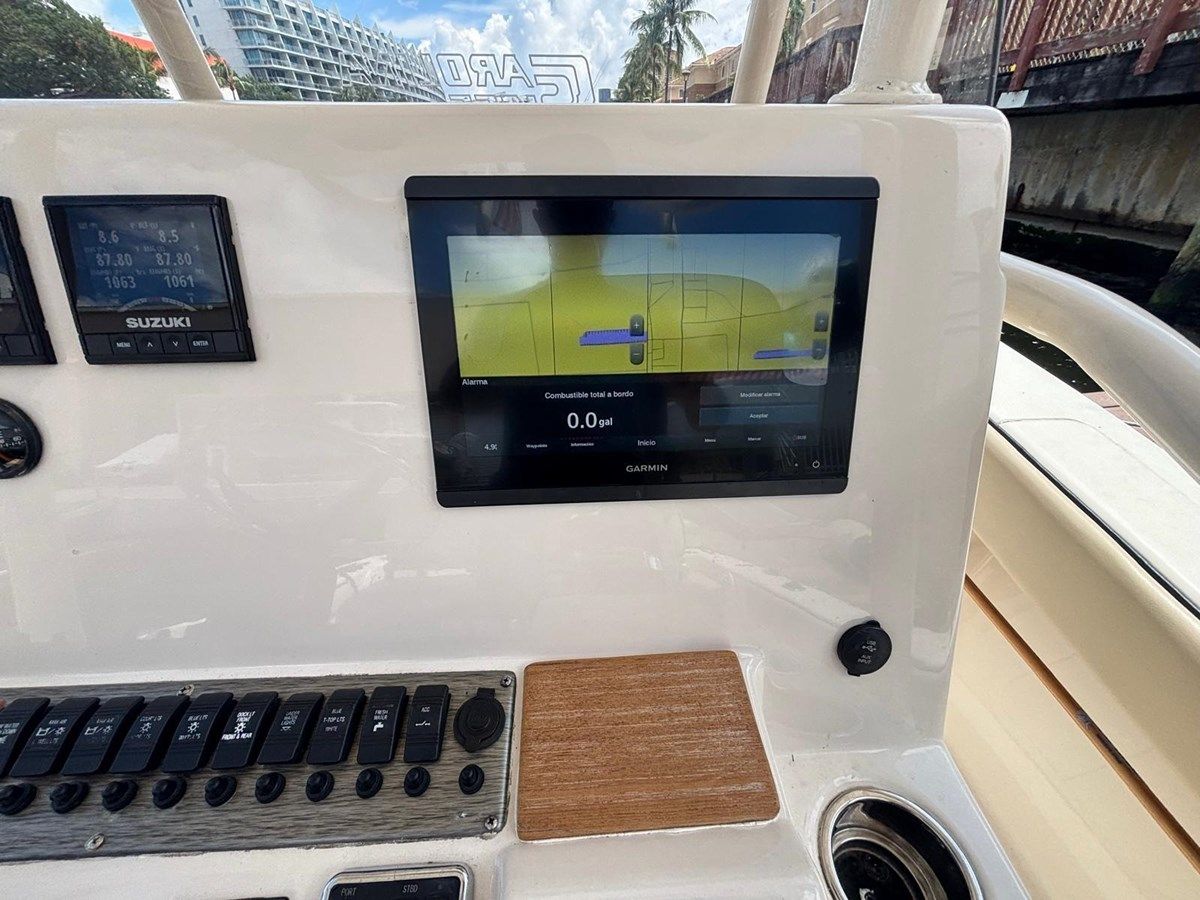 Buy a yacht 2021 Sea Chaser 24 HFC 2021