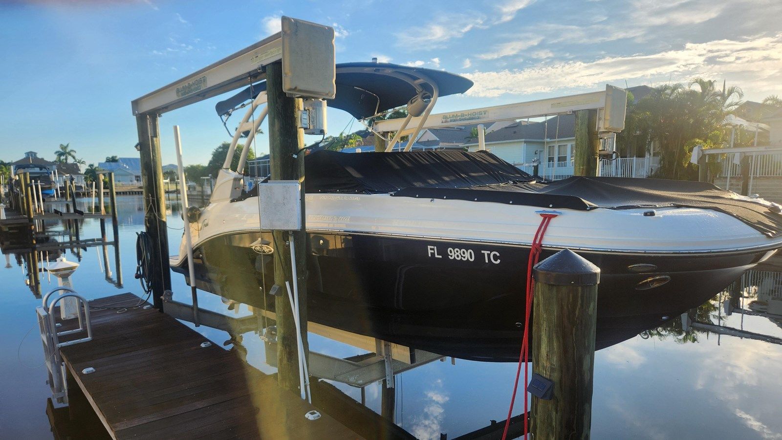 Продажа яхты 2022 Sea Ray SDX 250 Outboard - SEA RAY