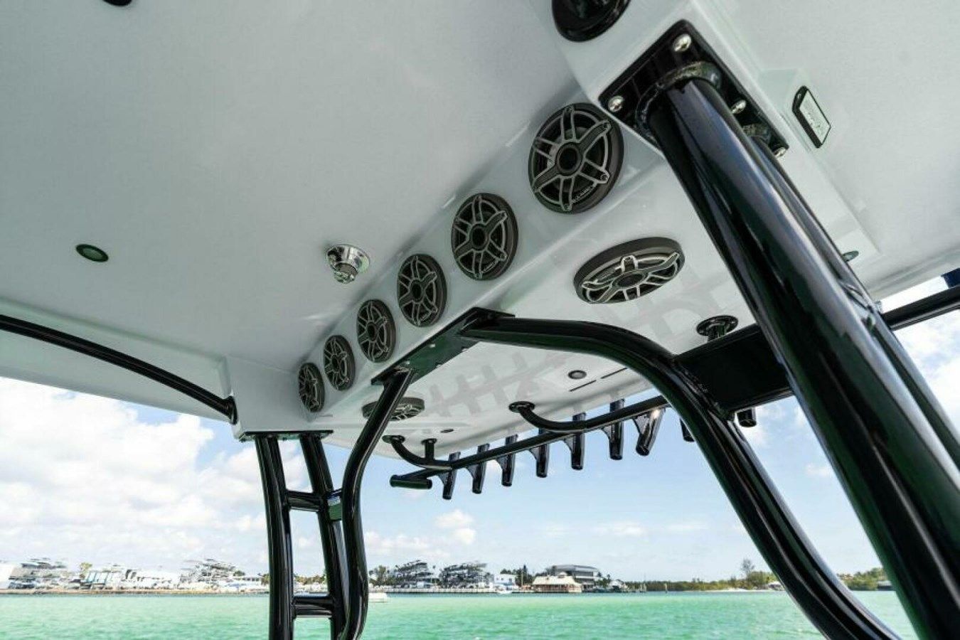 the best price on No Name 2023