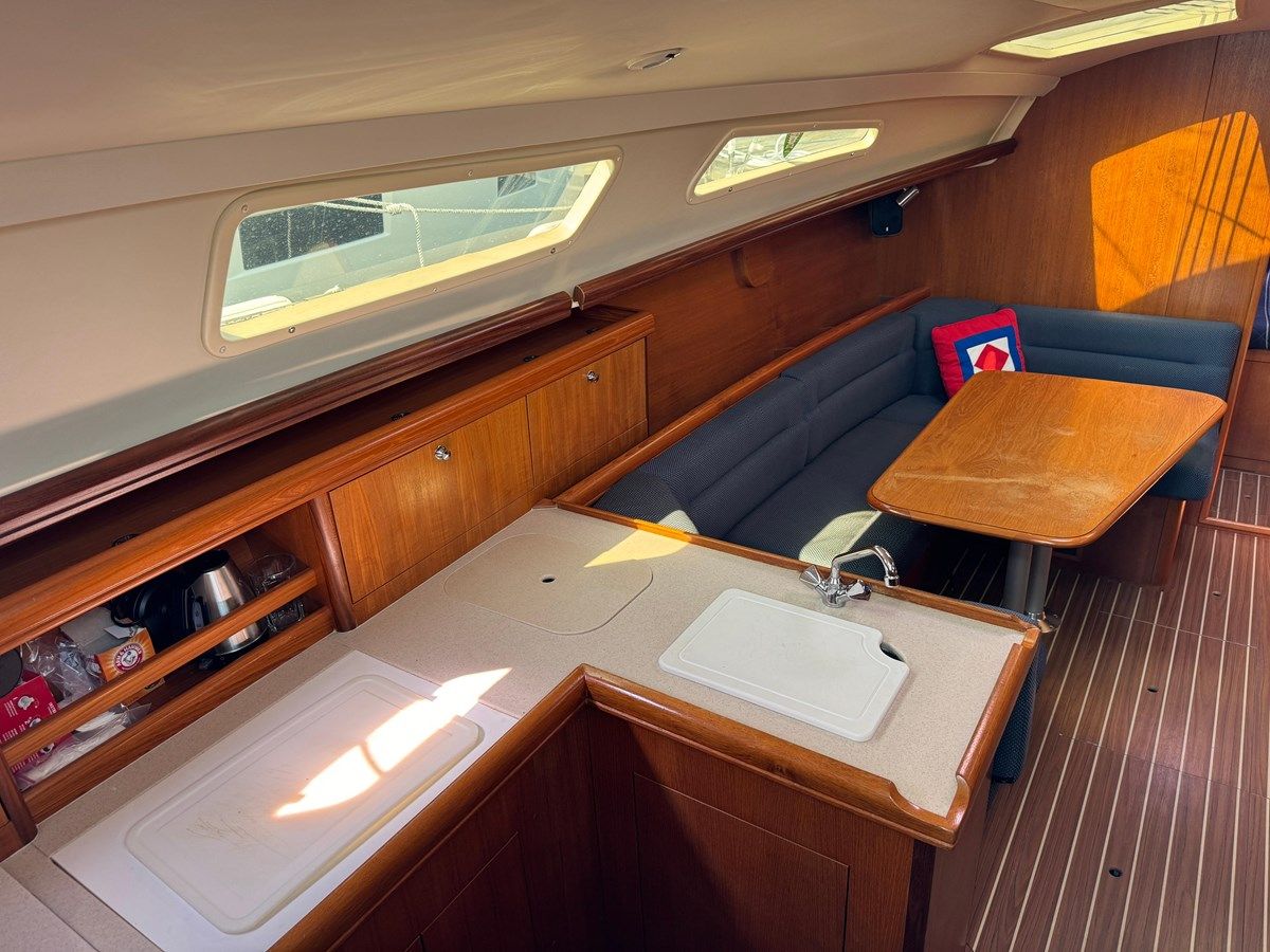 DREAM RETRIEVER - HUNTER yacht sale