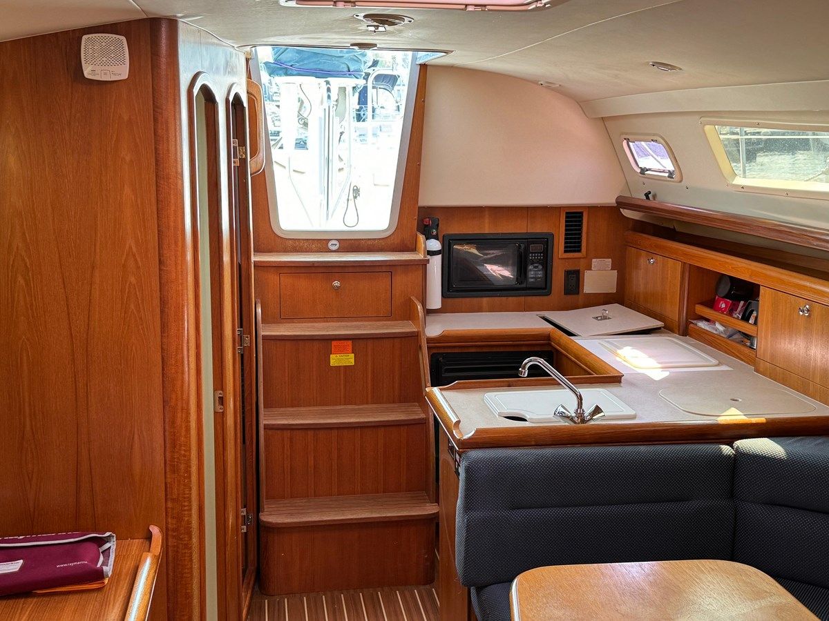 the best price on DREAM RETRIEVER 2007