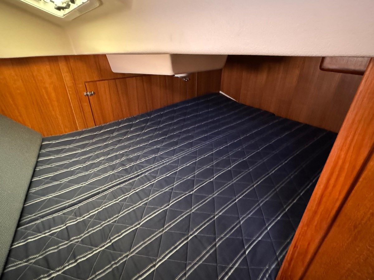 Buy a DREAM RETRIEVER - HUNTER at Shestakov Yacht Sales