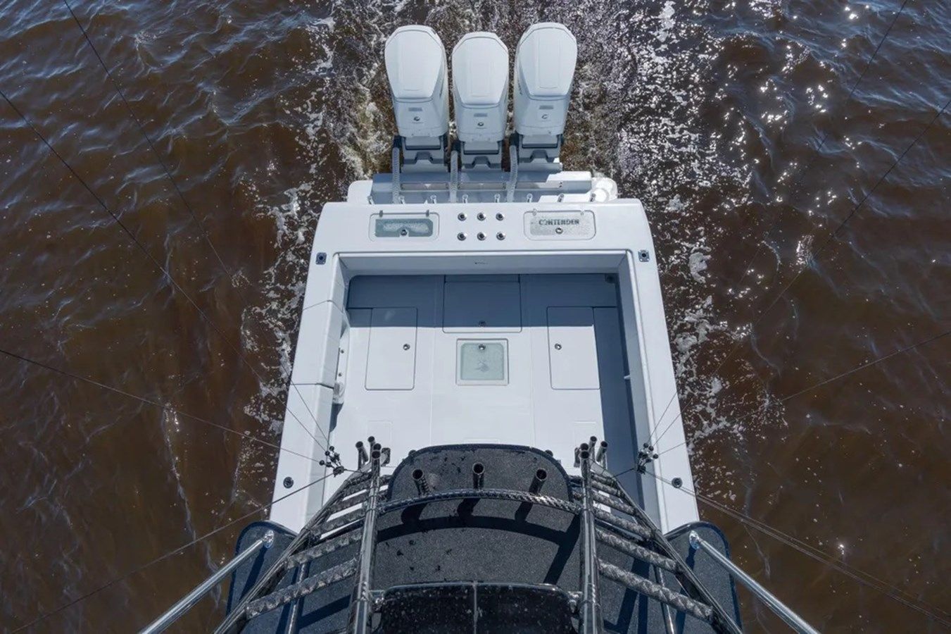 Продажа яхты - - Contender Boats