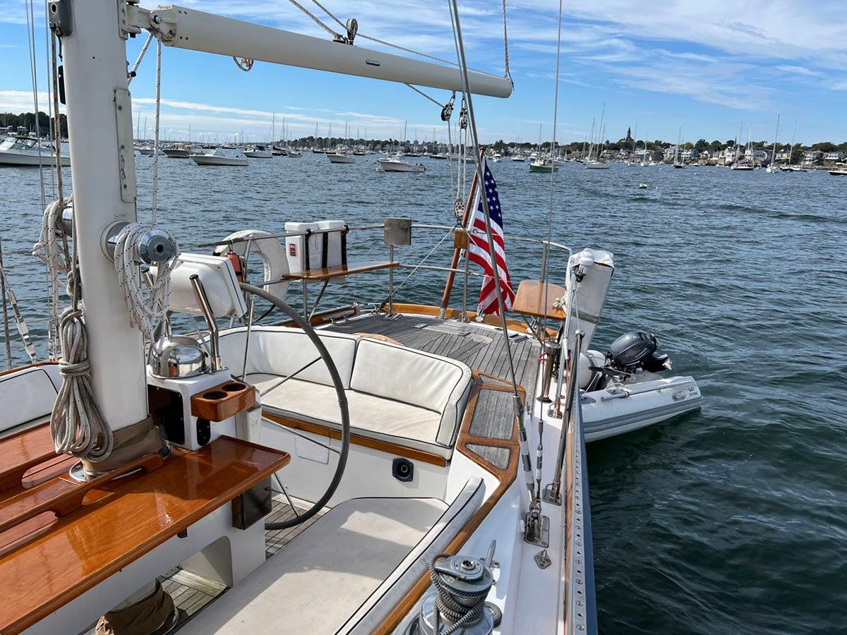 Стоимость яхты TRUE NORTH - LITTLE HARBOR