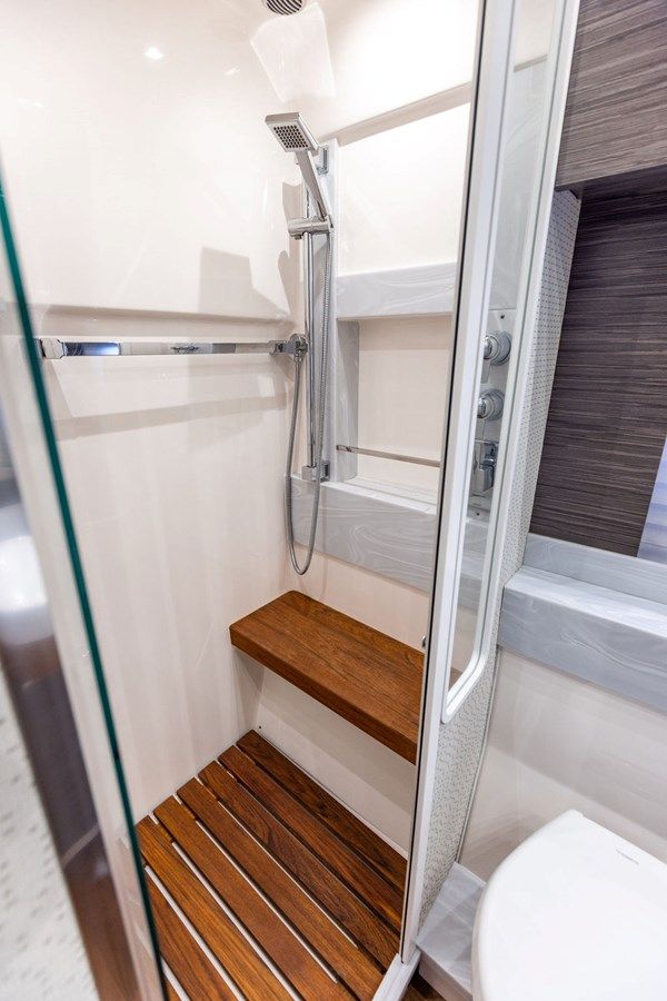 the best price on Irish Lady