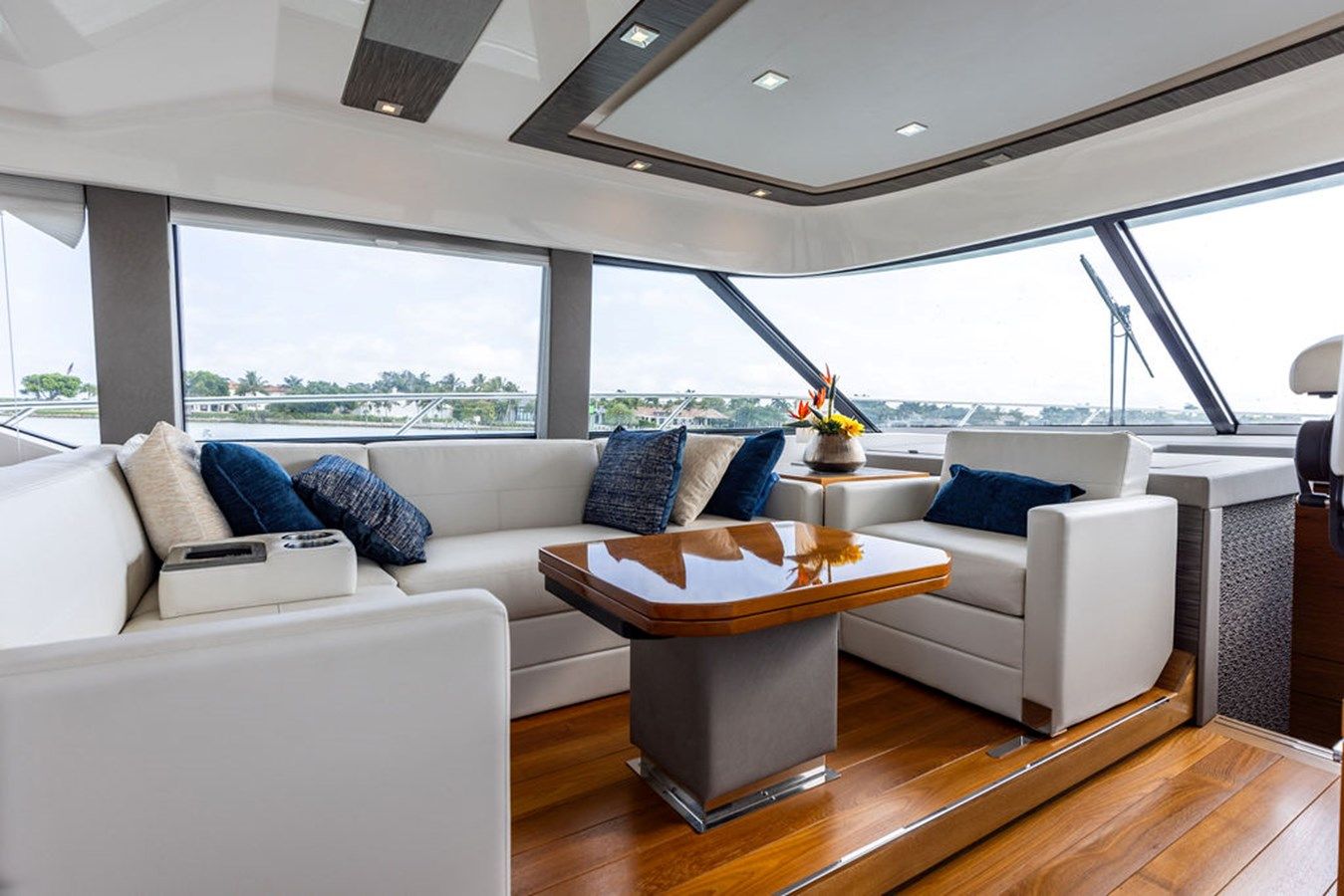 Irish Lady - Tiara yacht sale