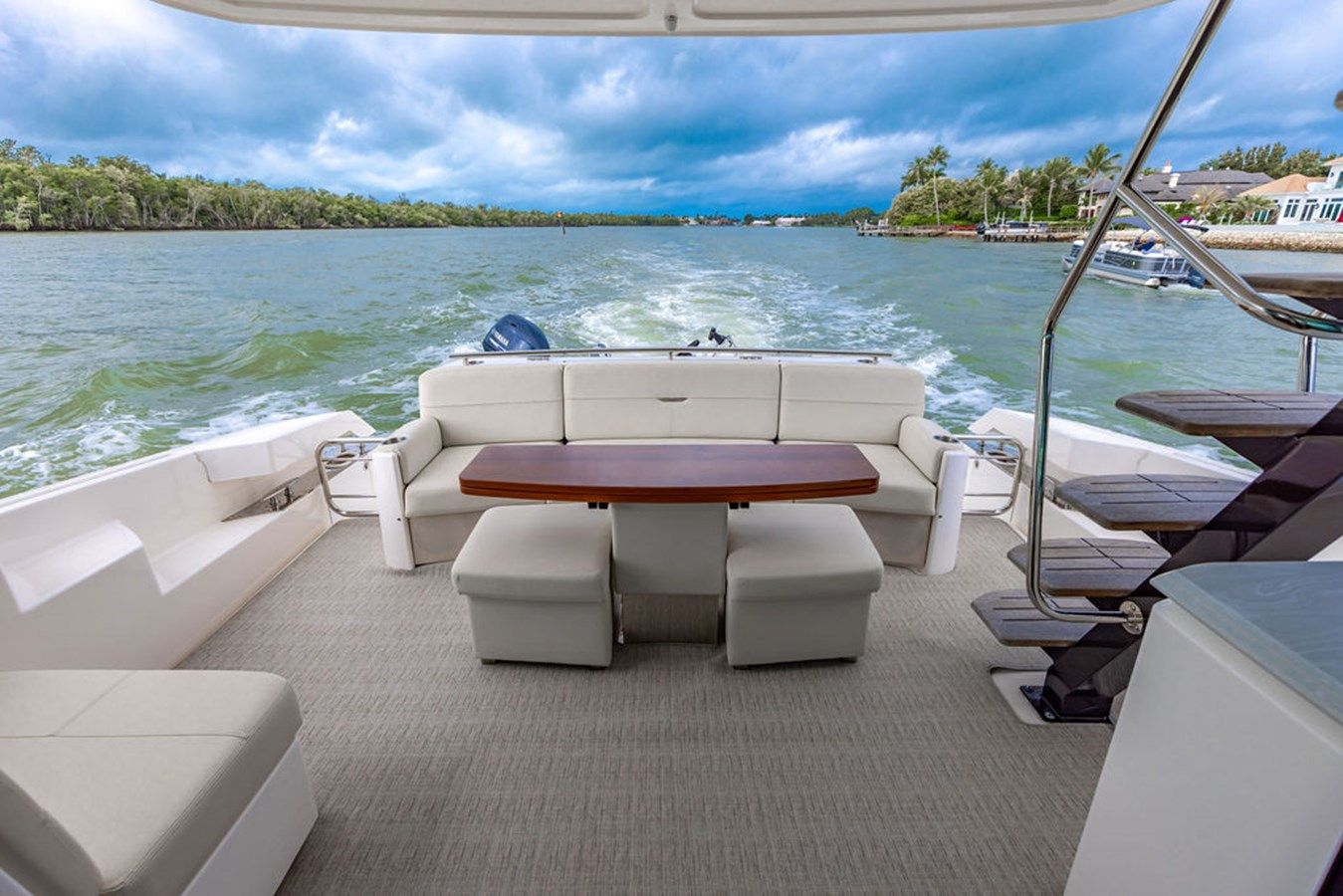 Irish Lady - Tiara yacht sale