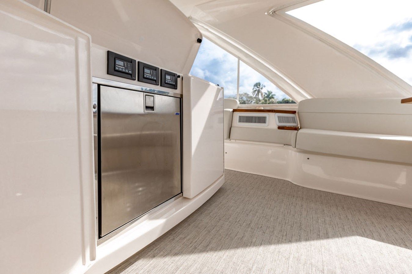 Buy a Irish Lady 53 at Shestakov Yacht Sales