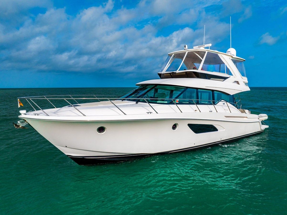 best yacht sales deals Irish Lady - Tiara