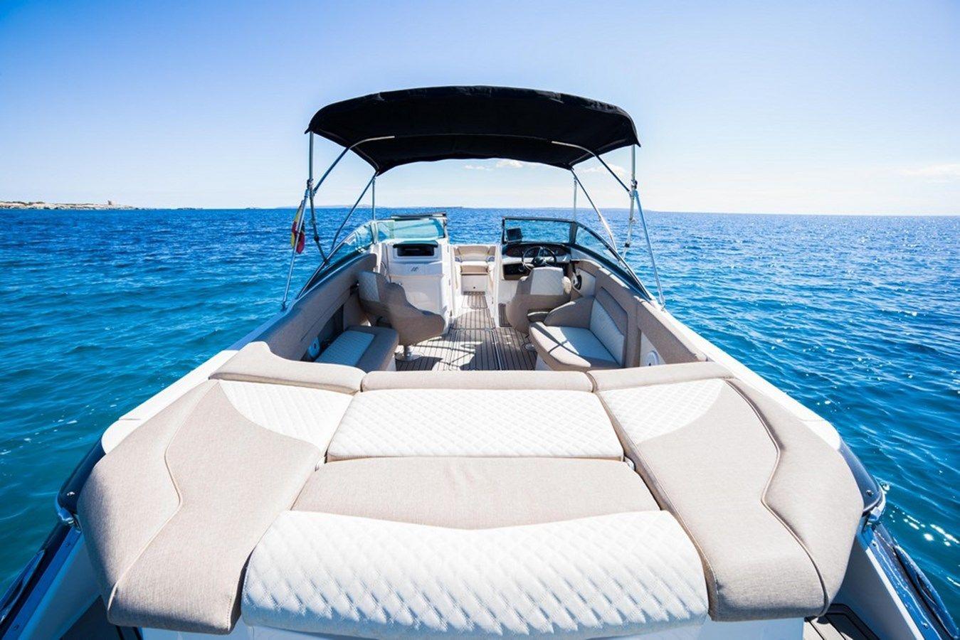 the best price on FOUR WINNS 2011