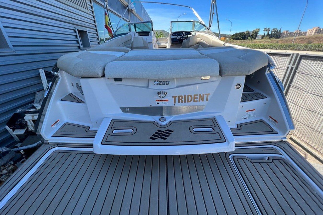 Buy a yacht FOUR WINNS 2011