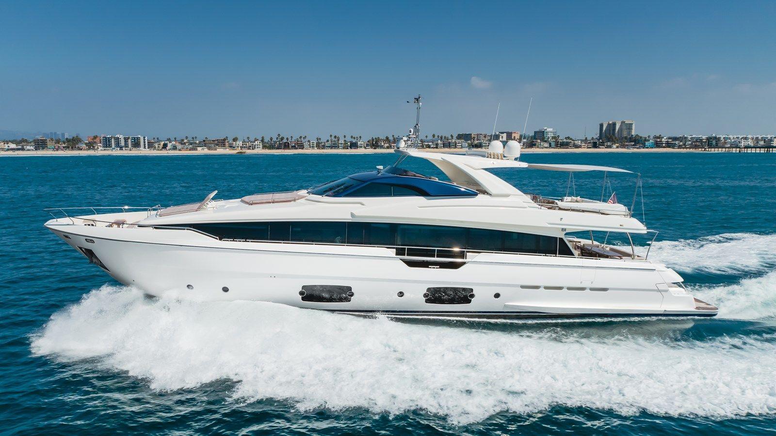 Продажа яхты SOL SHINE - Ferretti Yachts