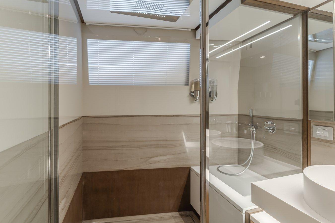 Купить SOL SHINE - Ferretti Yachts