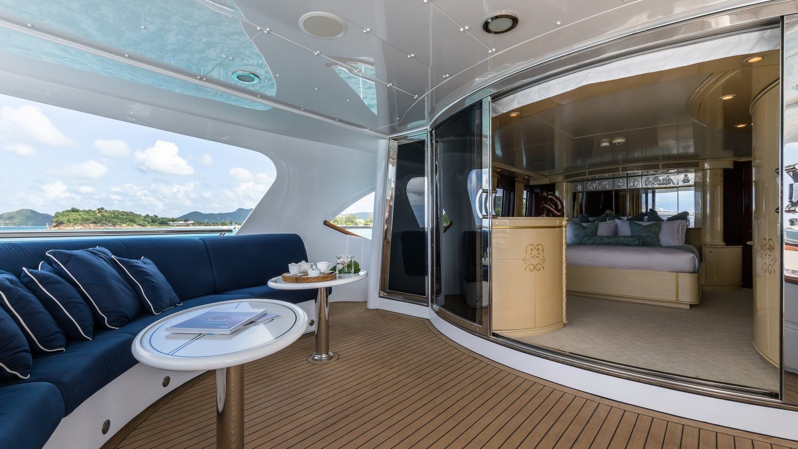 Buy a TOUCH 2004 at Shestakov Yacht Sales