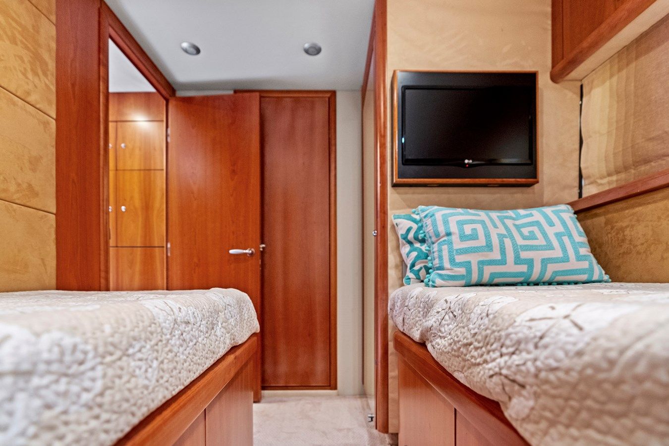 Стоимость яхты PERSISTENCE - Sunseeker