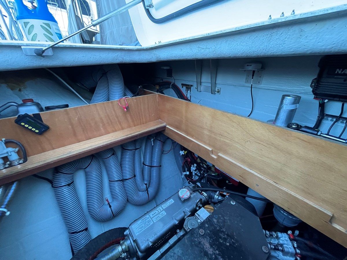 Продажа яхты Stray Cats