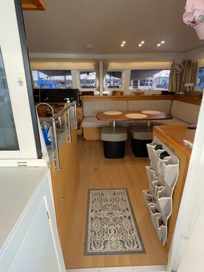 Купить яхту Stray Cats - Lagoon в Shestakov Yacht Sales