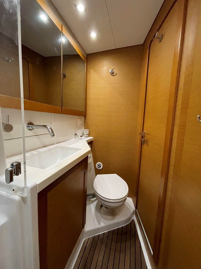 Лучшая цена на Stray Cats - Lagoon