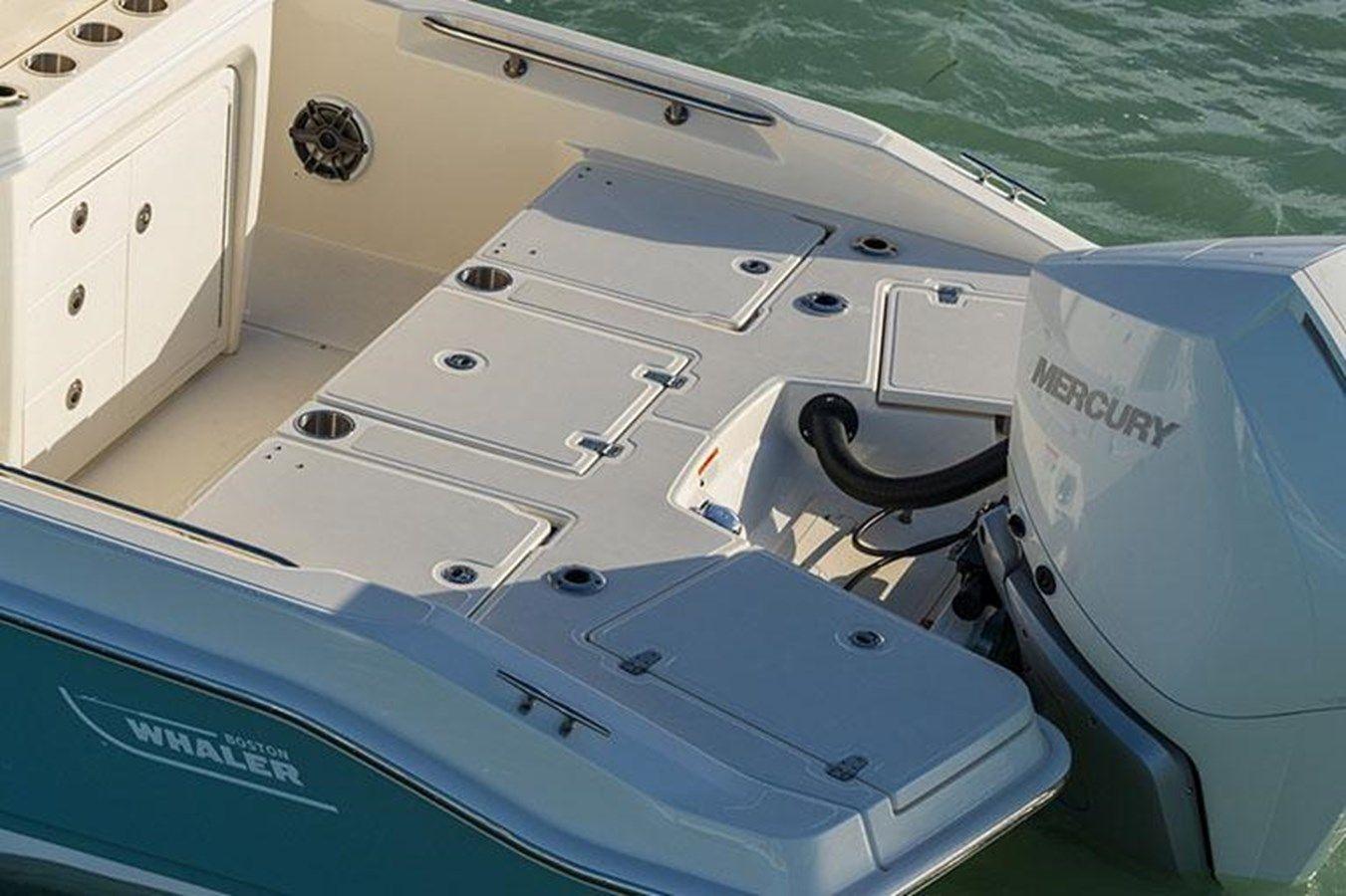 250 Dauntless - Boston Whaler yacht sale