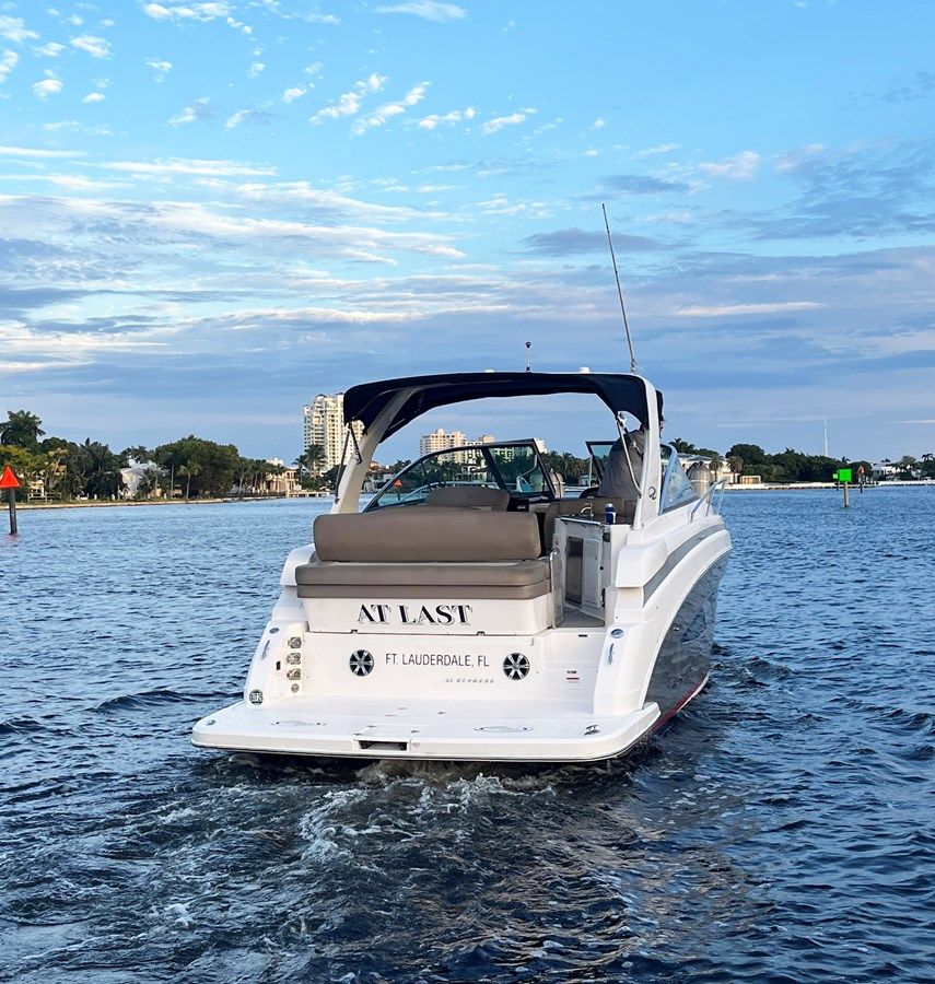 Продажа яхты At Last