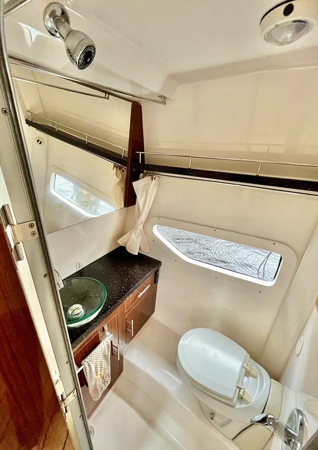 Лучшая цена на At Last 32