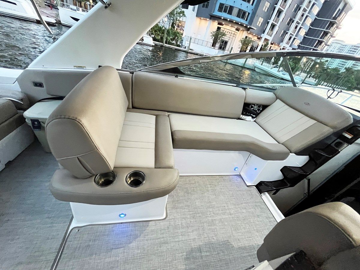 Стоимость яхты At Last