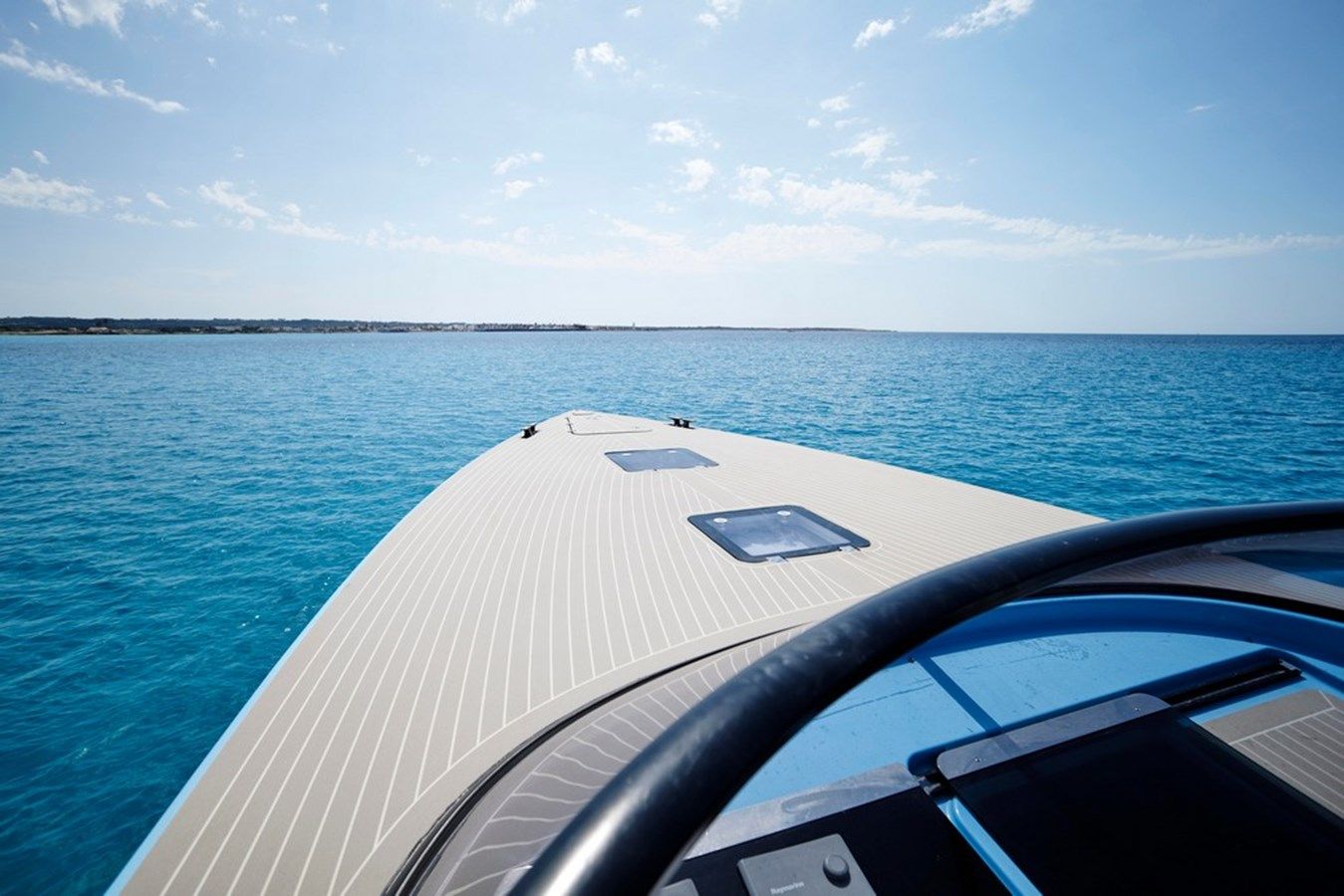 Buy a VANDUTCH 40 2010 at Shestakov Yacht Sales