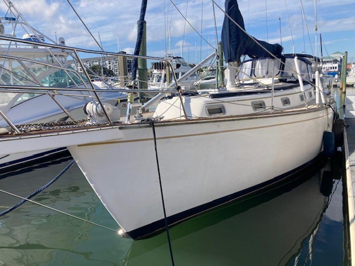 Купить яхту Chasing Summer 1987 в Shestakov Yacht Sales