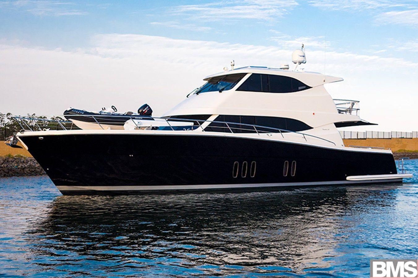 Buy a Maritimo M70 Cruising Motoryacht - Maritimo at Shestakov Yacht Sales
