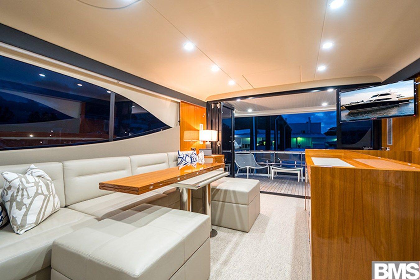 best yacht sales deals Maritimo M70 Cruising Motoryacht 70