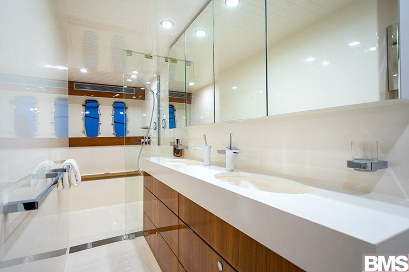 Maritimo M70 Cruising Motoryacht yacht sale