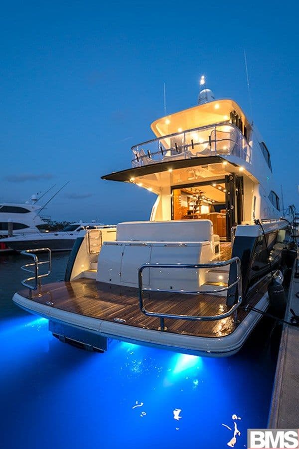 Buy a yacht Maritimo M70 Cruising Motoryacht M70 CRUISING MOTORYACHT