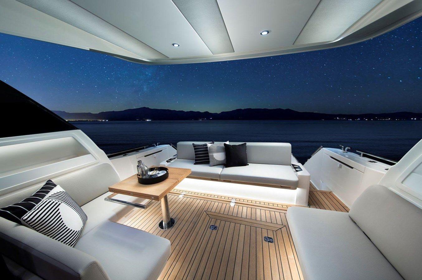 Купить яхту Maritimo M600 Offshore Motor Yacht 60 в Shestakov Yacht Sales