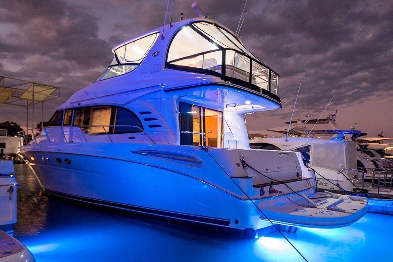 the best price on 2002 Sea Ray 540 Cockpit Motor Yacht - SEA RAY