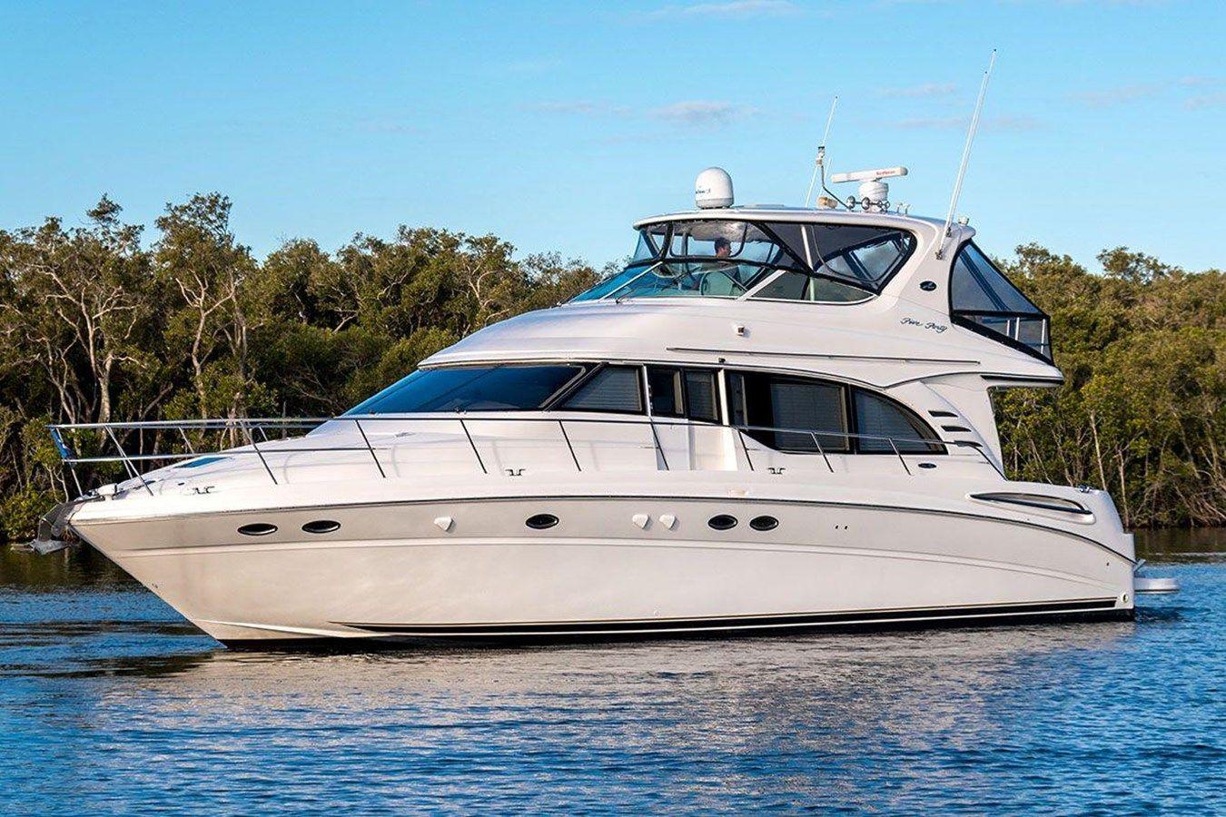 2002 Sea Ray 540 Cockpit Motor Yacht yacht sale