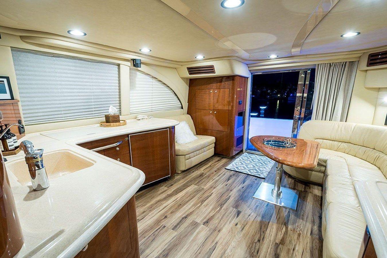 best yacht sales deals 2002 Sea Ray 540 Cockpit Motor Yacht - SEA RAY