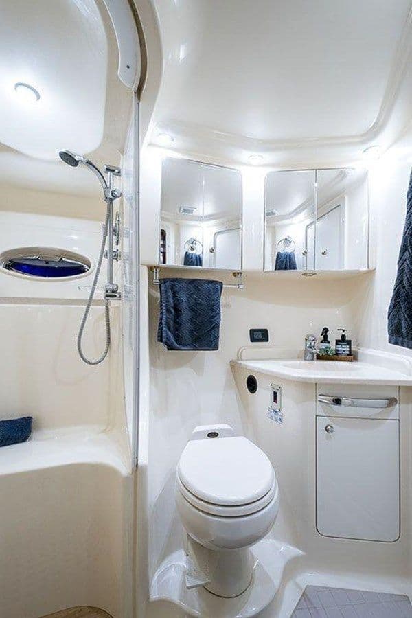 2002 Sea Ray 540 Cockpit Motor Yacht 540 Cockpit Motor Yacht