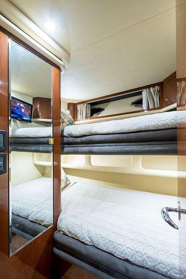 the best price on 2002 Sea Ray 540 Cockpit Motor Yacht 57