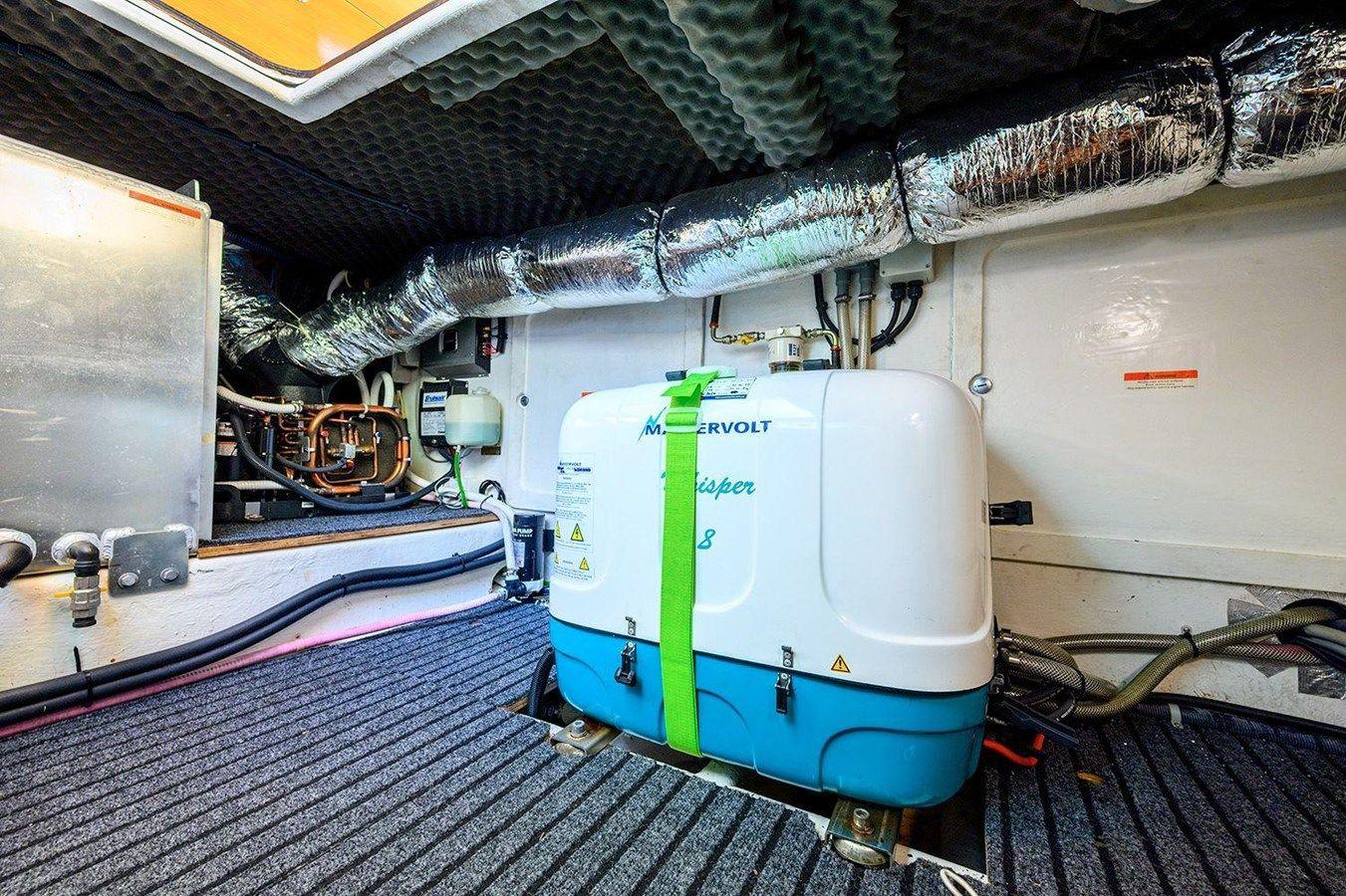 Продажа яхты 2009 Genesis 44 V Cruiser - GENESIS