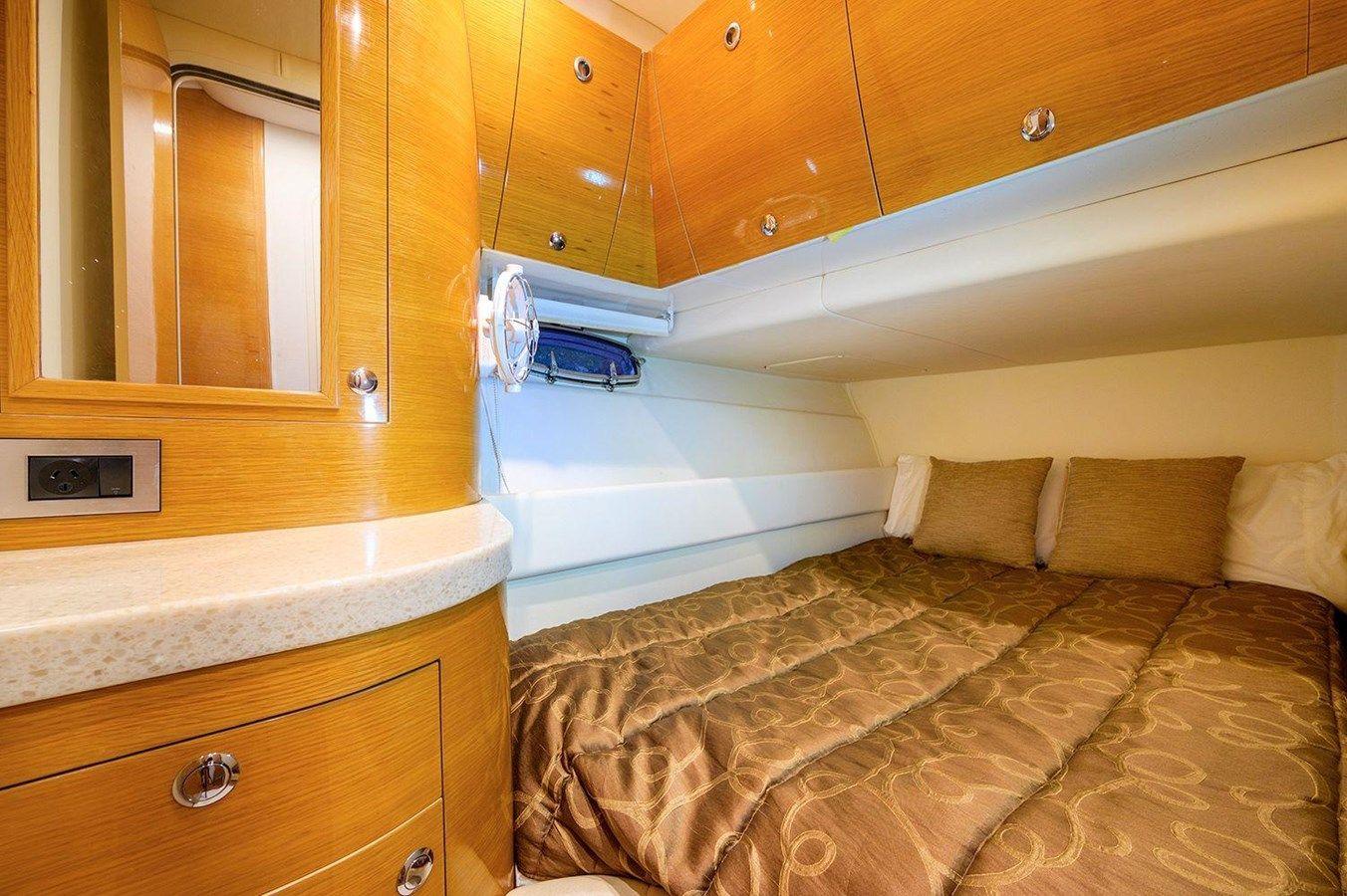 Стоимость яхты 2009 Genesis 44 V Cruiser - GENESIS